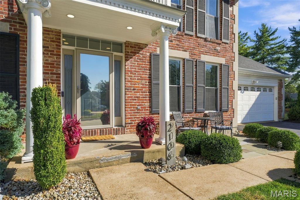 2106 Bow Tree Court