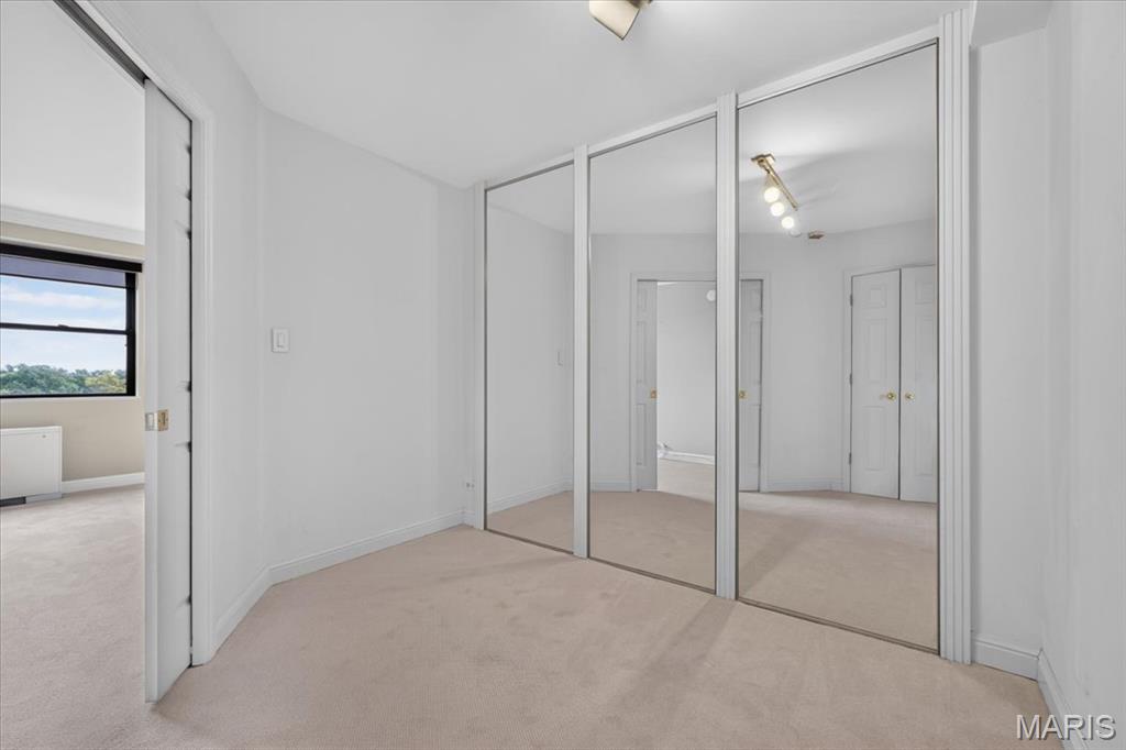 4466 W Pine Boulevard Unit: 8C