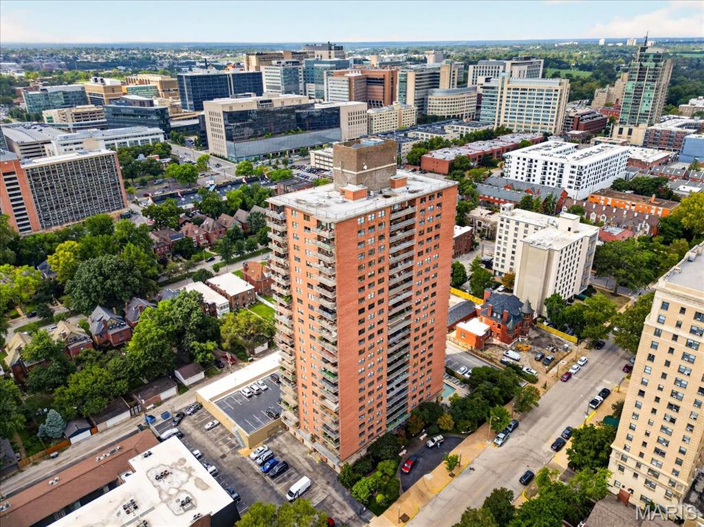 4466 W Pine Boulevard Unit: 8C
