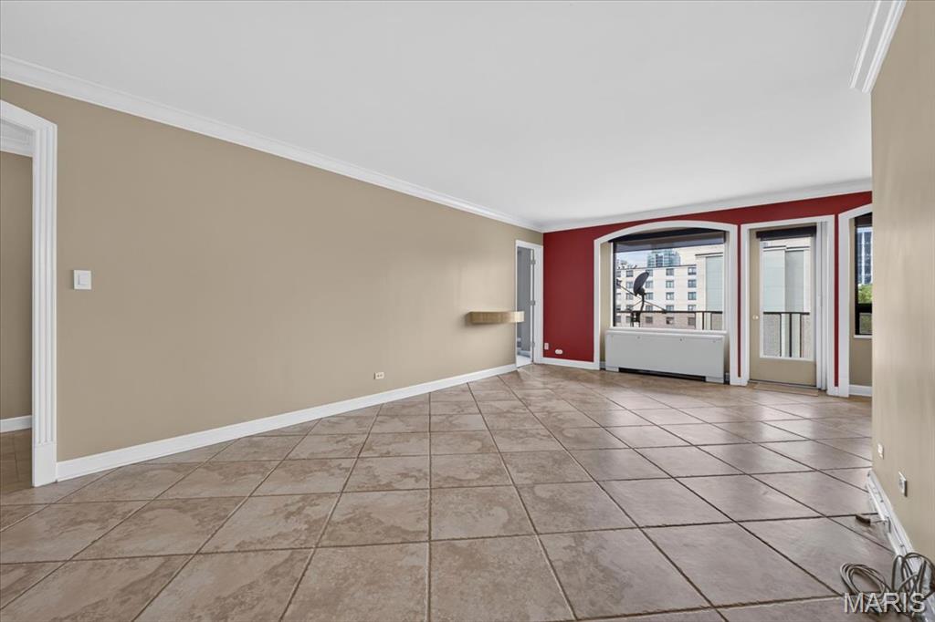 4466 W Pine Boulevard Unit: 8C