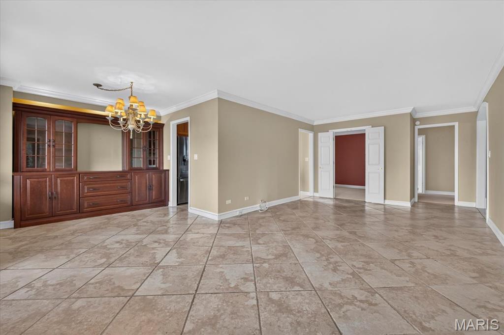 4466 W Pine Boulevard Unit: 8C