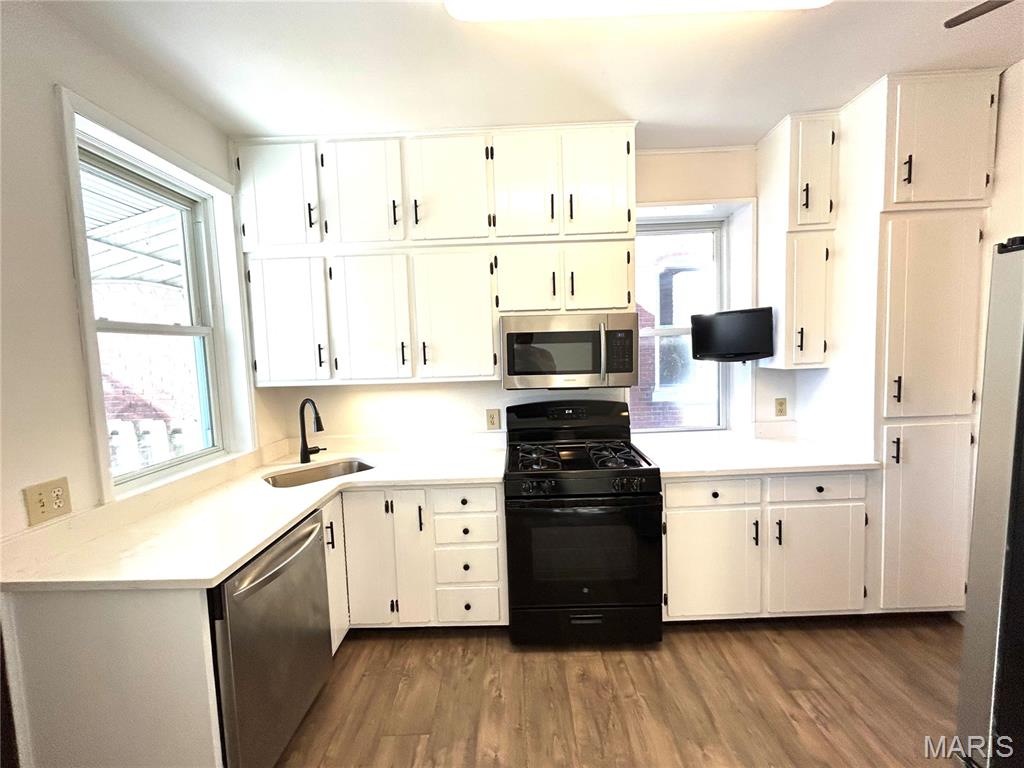 4616 Dahlia Avenue