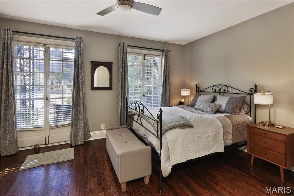 4943 Laclede Avenue Unit: 1W