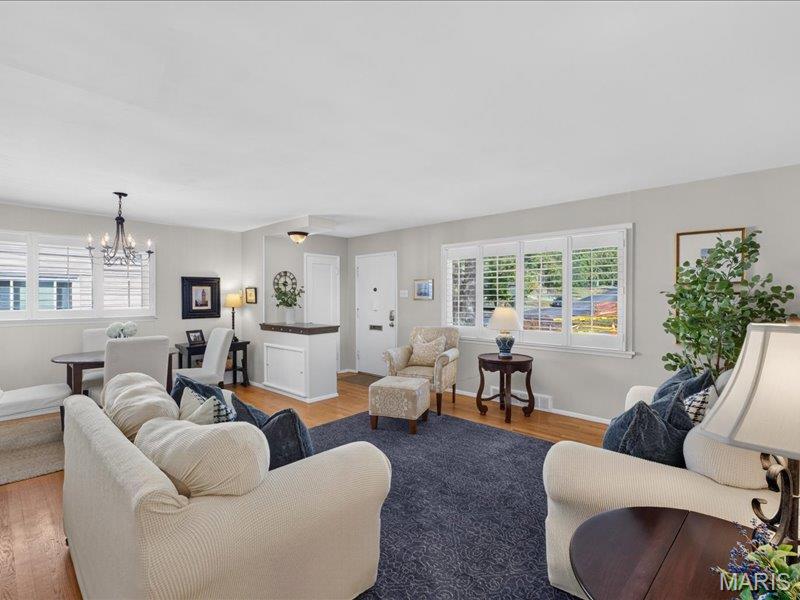 935 Glenway Drive