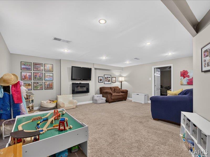 935 Glenway Drive