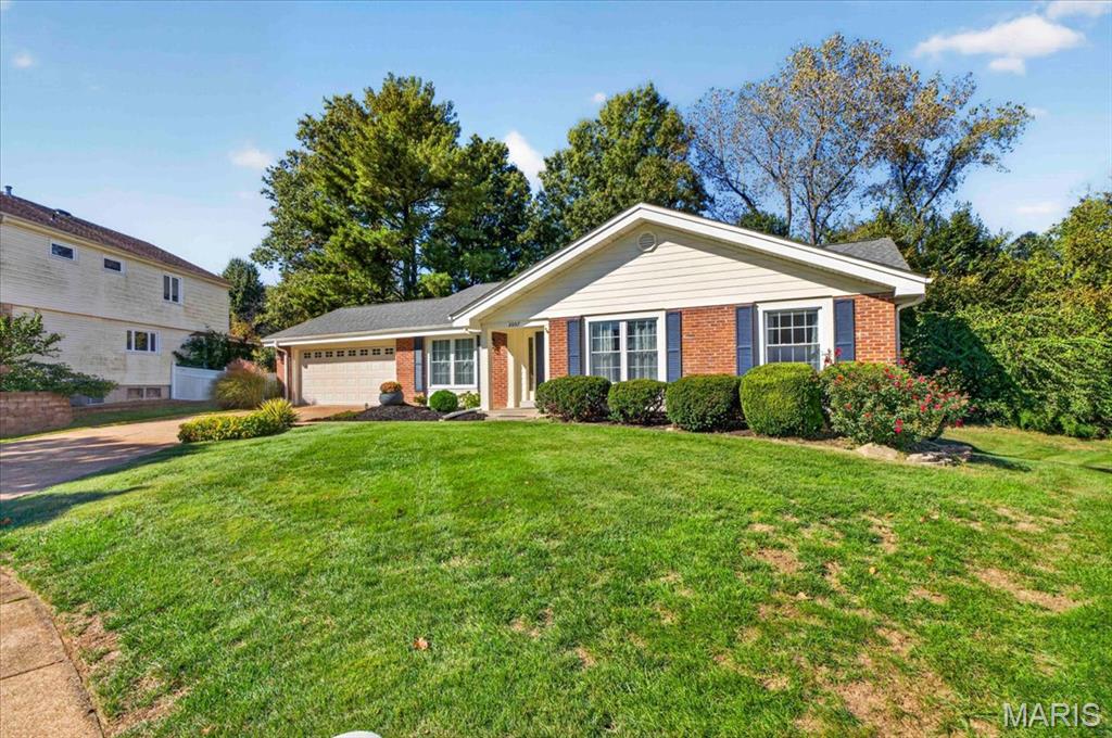 2057 Setters Hill Court Chesterfield Mo Us 63017 Mis26066965