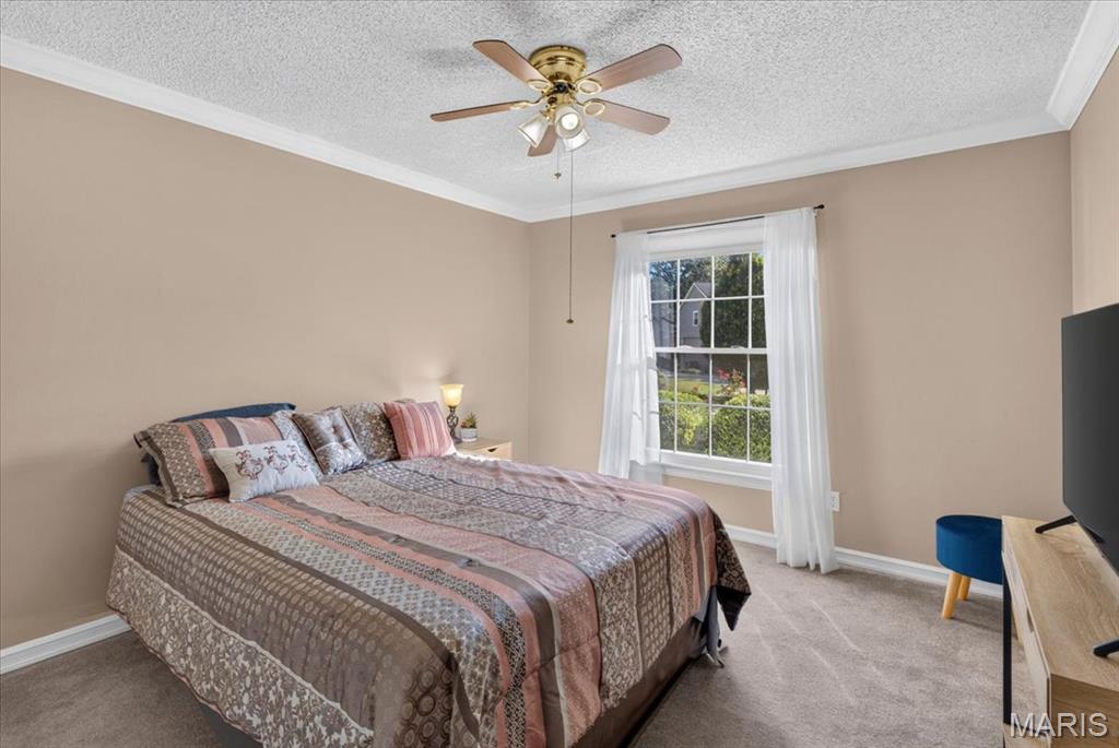 2057 Setters Hill Court