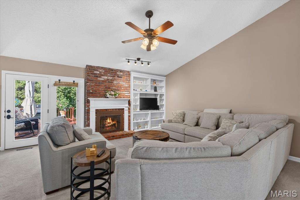 2057 Setters Hill Court