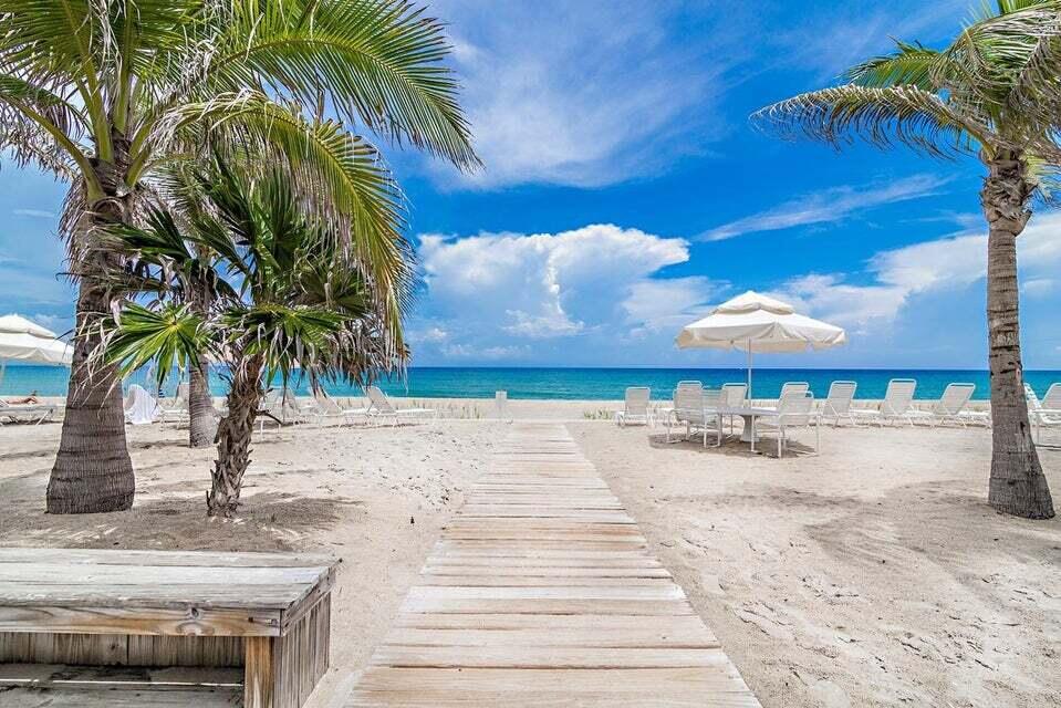 139 Sunrise Avenue 4090