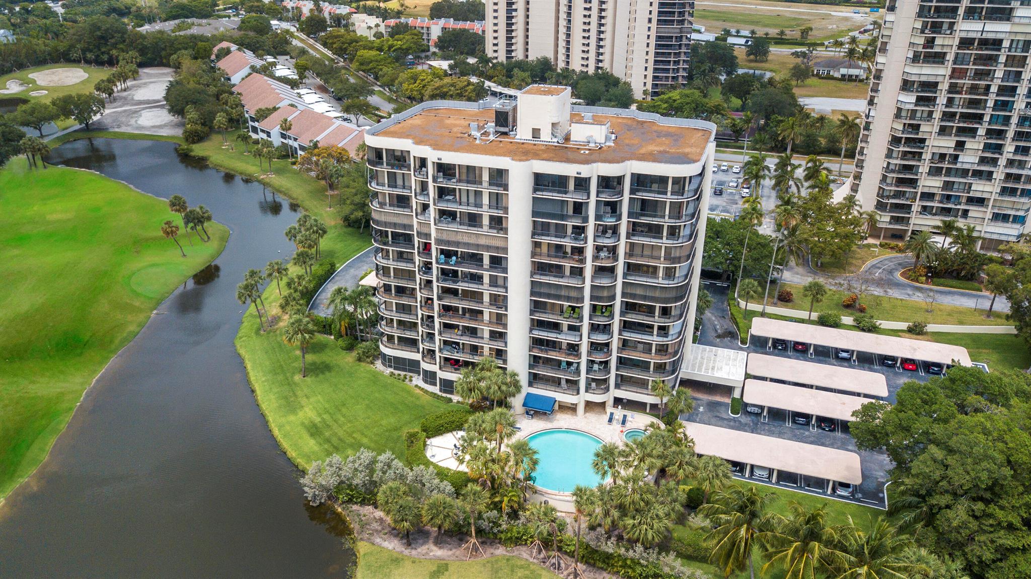 2427 Presidential Way Ph3