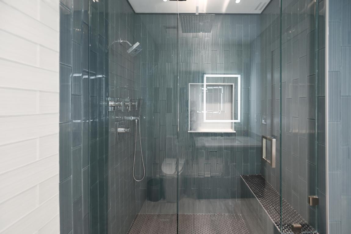 2427 Presidential Way Ph3