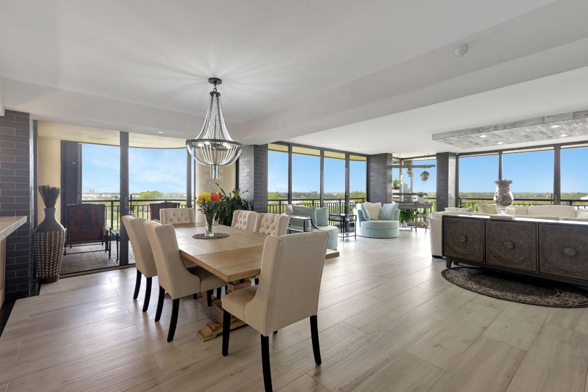 2427 Presidential Way 802