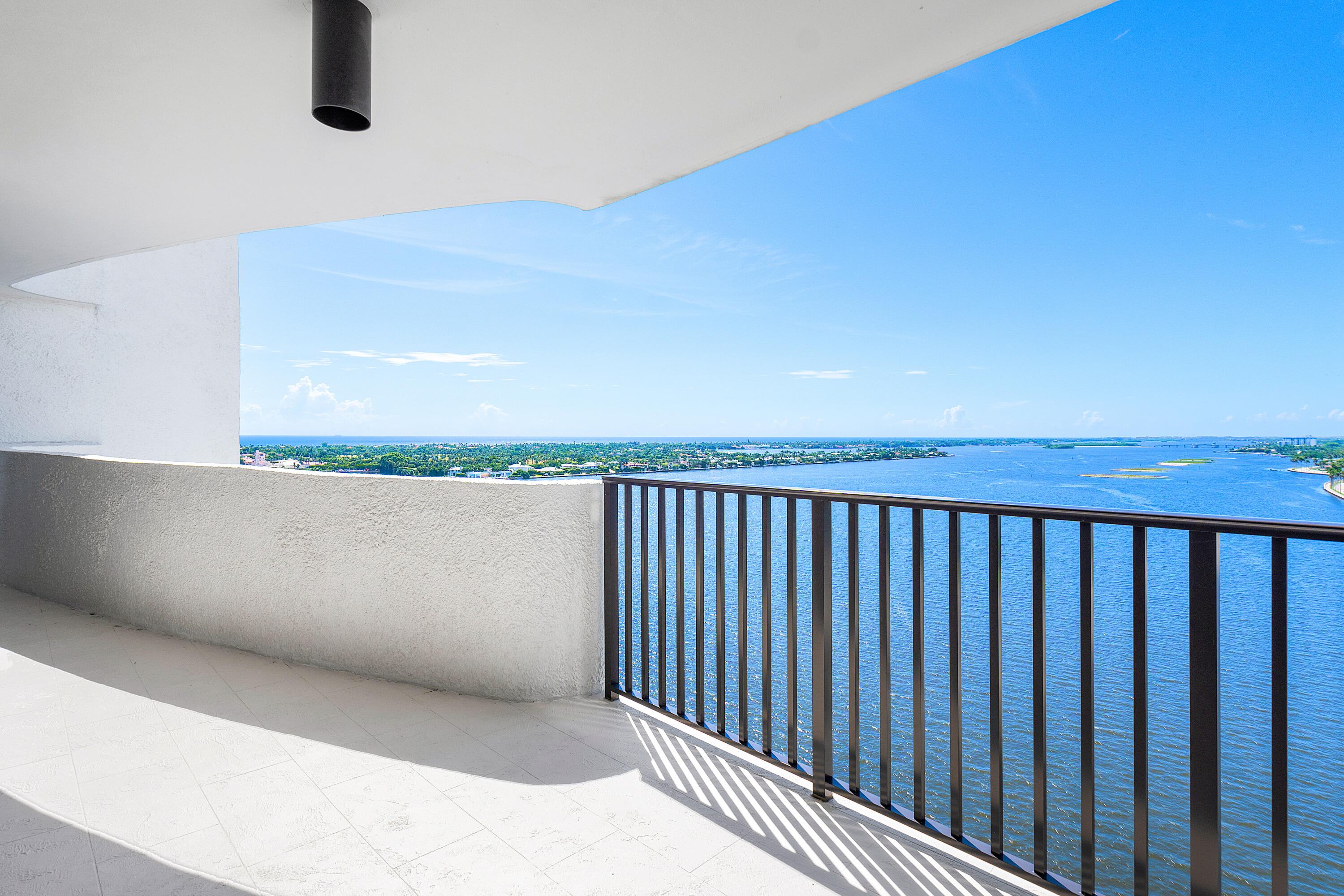 1200 S Flagler Drive 1805