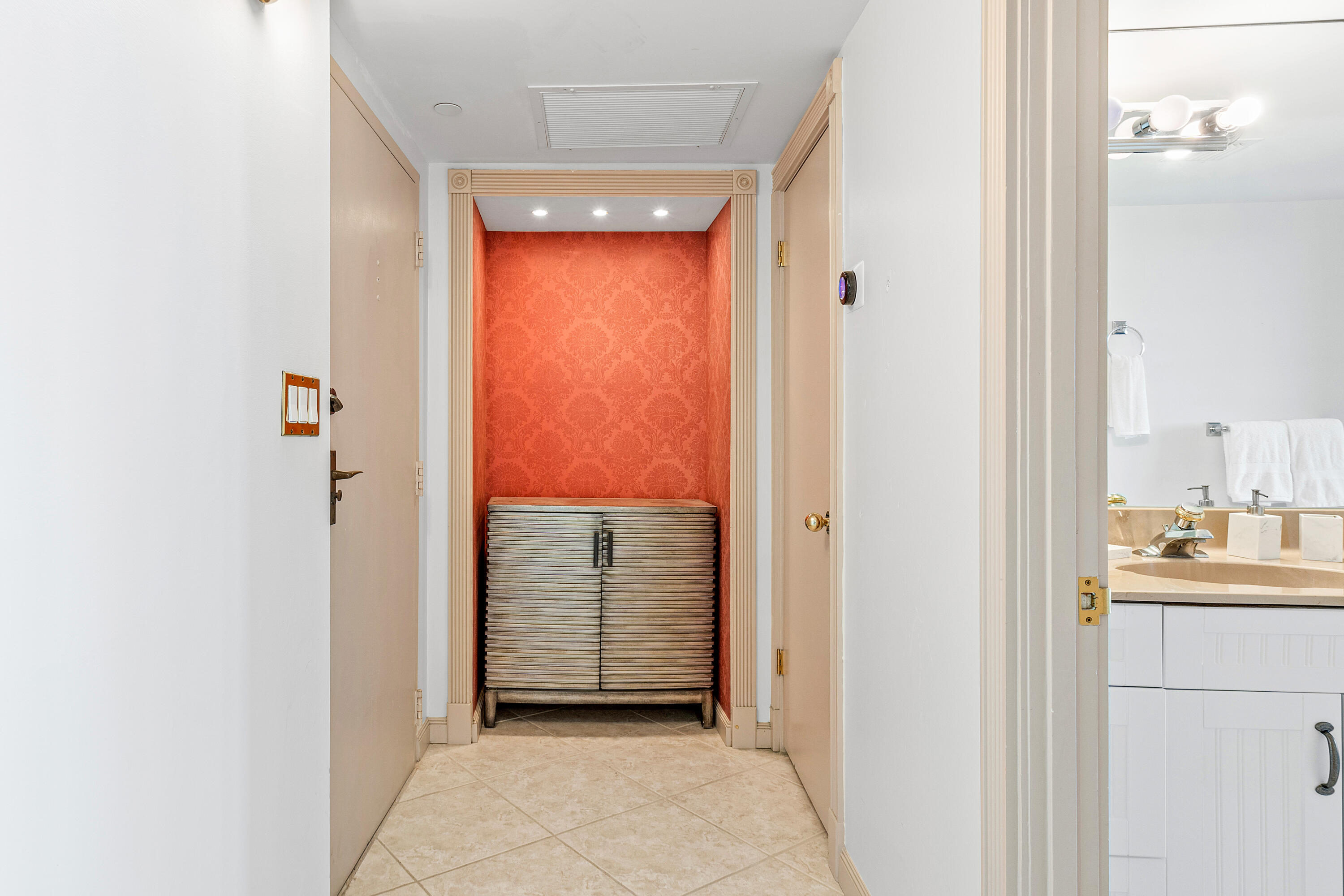 1200 S Flagler Drive 1805