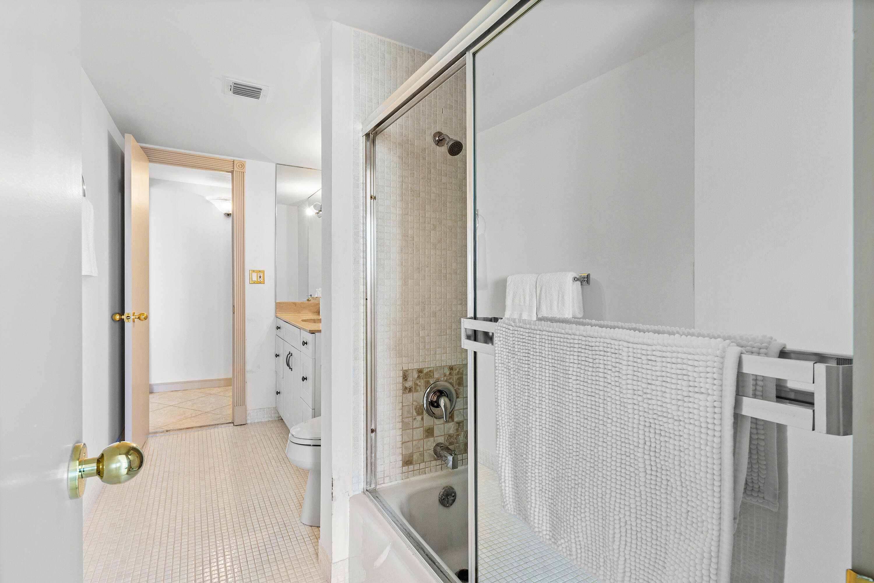 1200 S Flagler Drive 1805