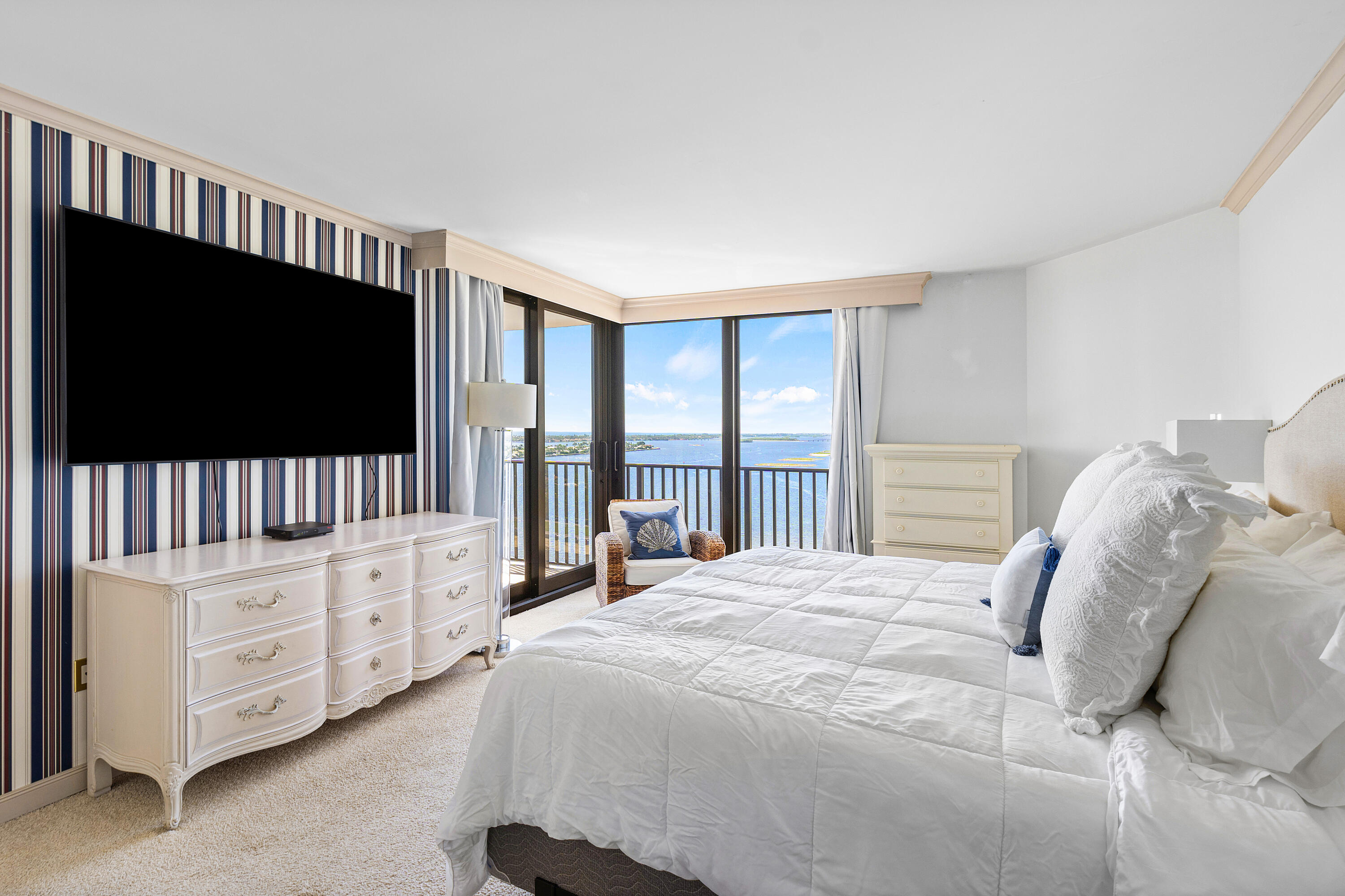 1200 S Flagler Drive 1805