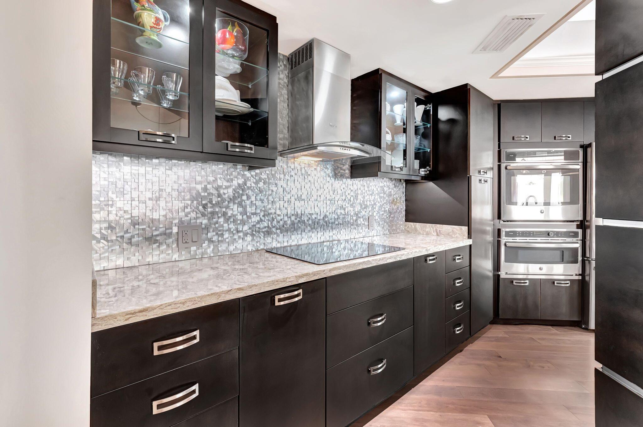 300 SE 5th Avenue 7120