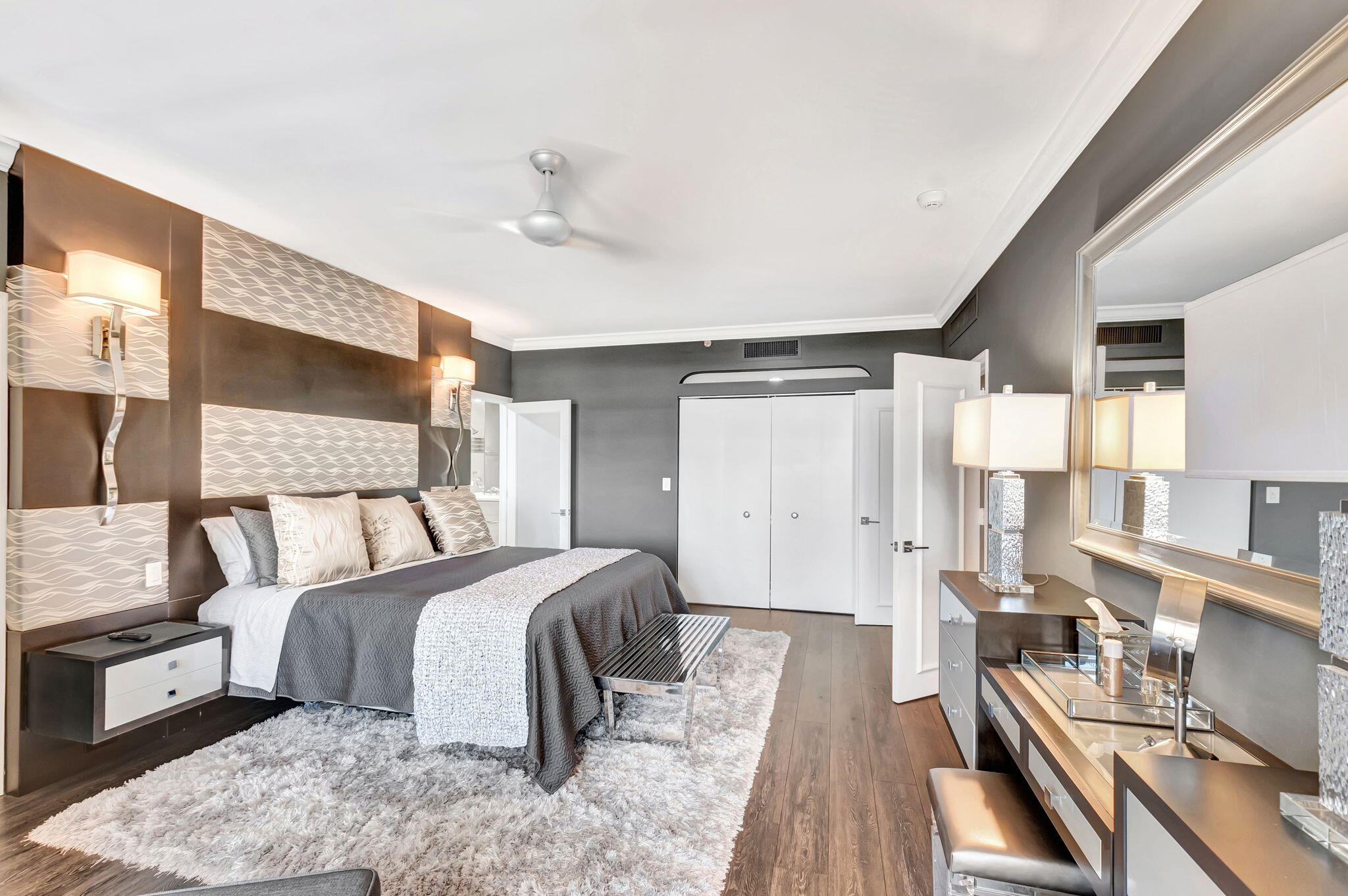 300 SE 5th Avenue 7120