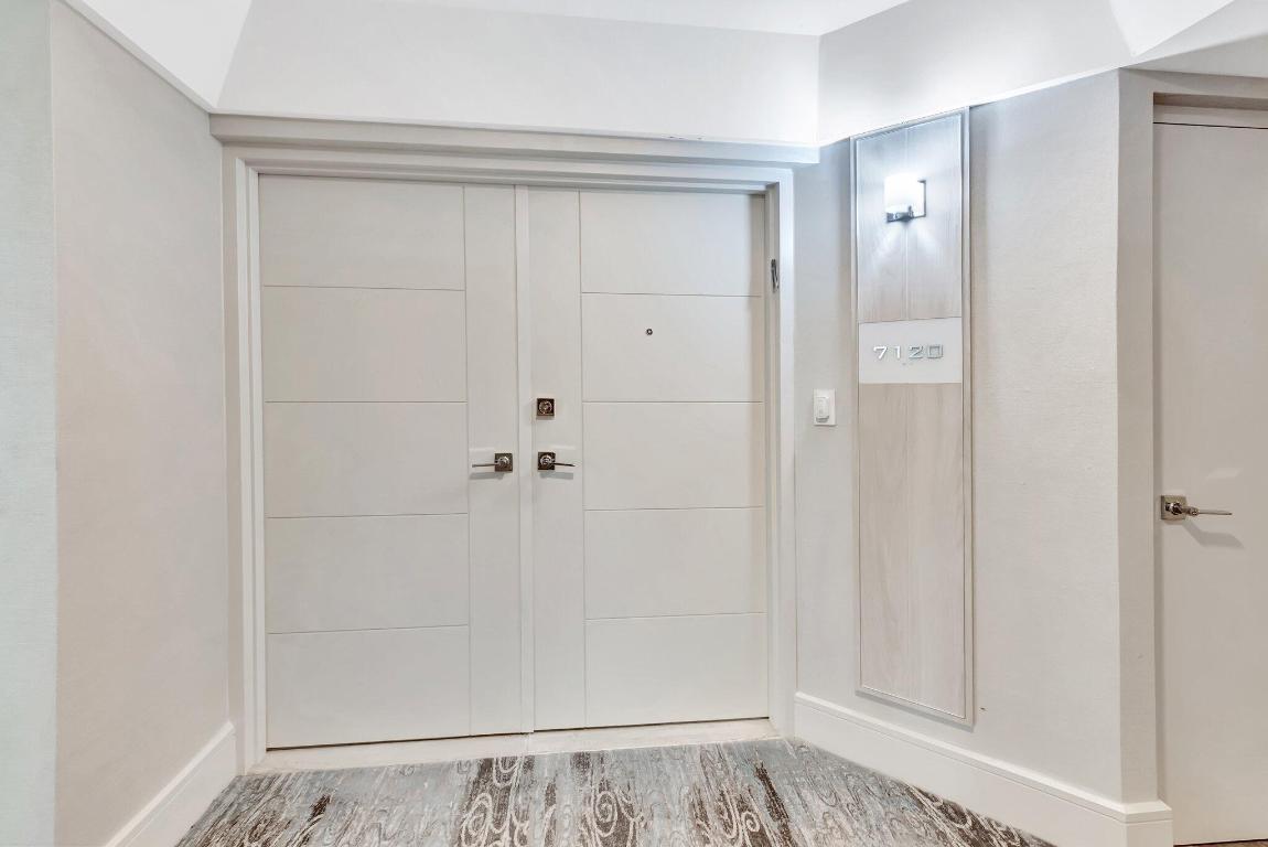 300 SE 5th Avenue 7120