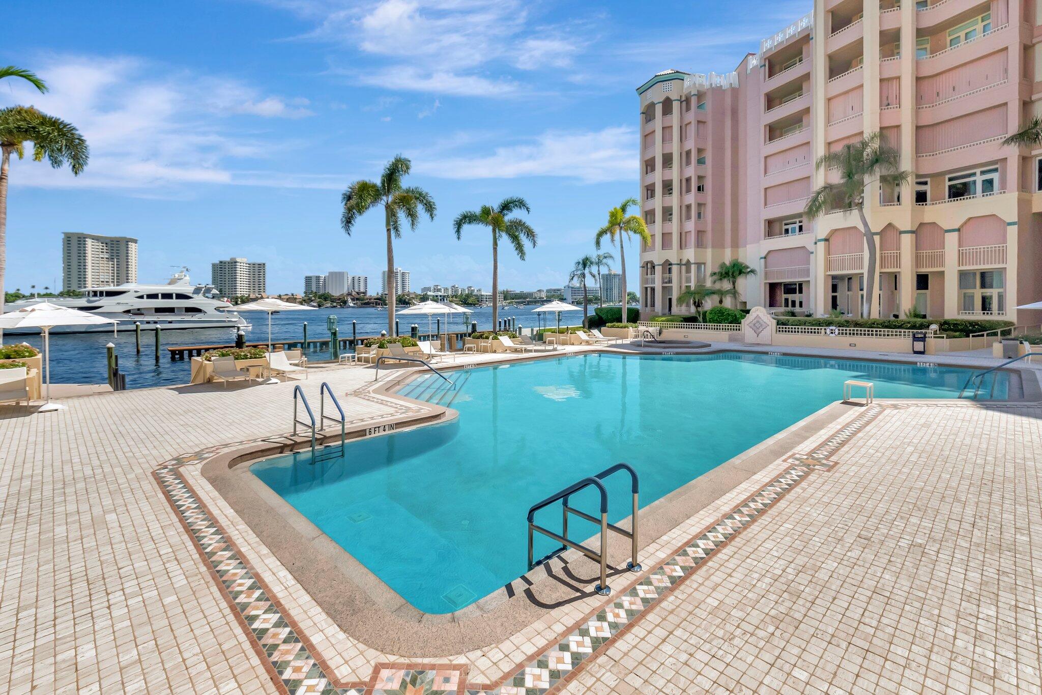 300 SE 5th Avenue 7120