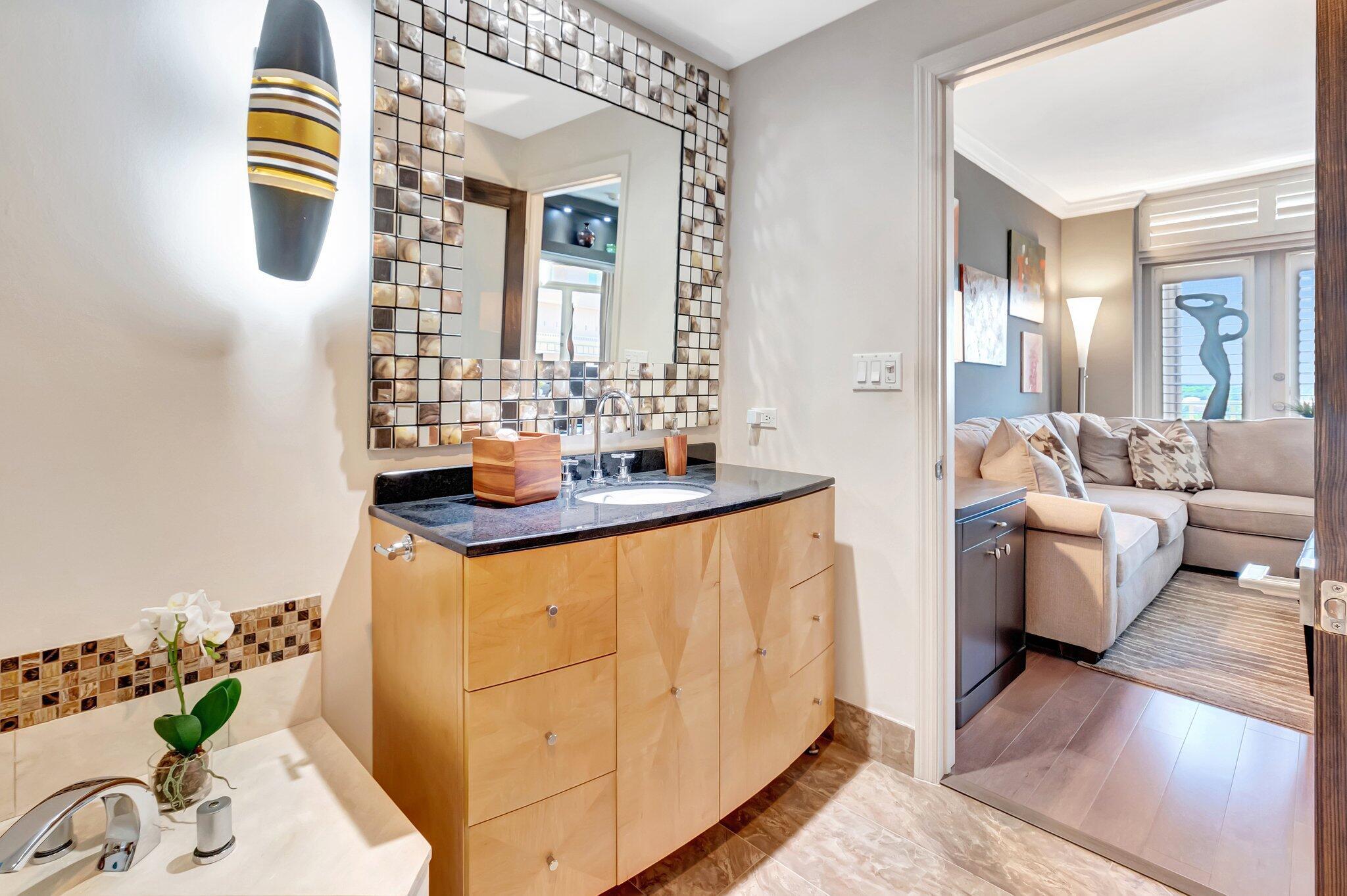 300 SE 5th Avenue 7120