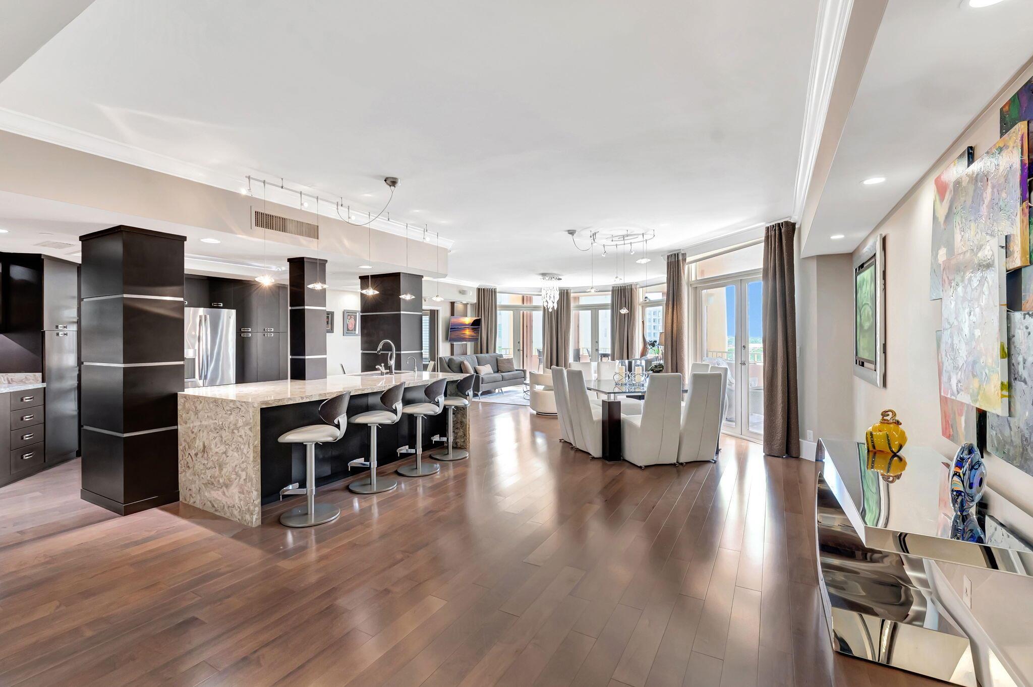 300 SE 5th Avenue 7120