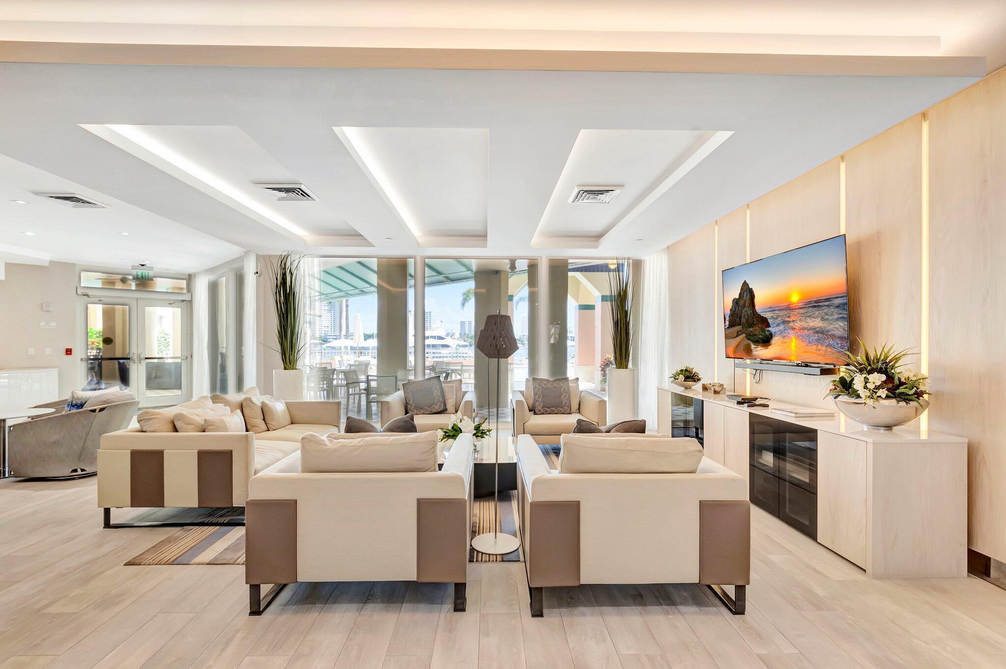 300 SE 5th Avenue 7120