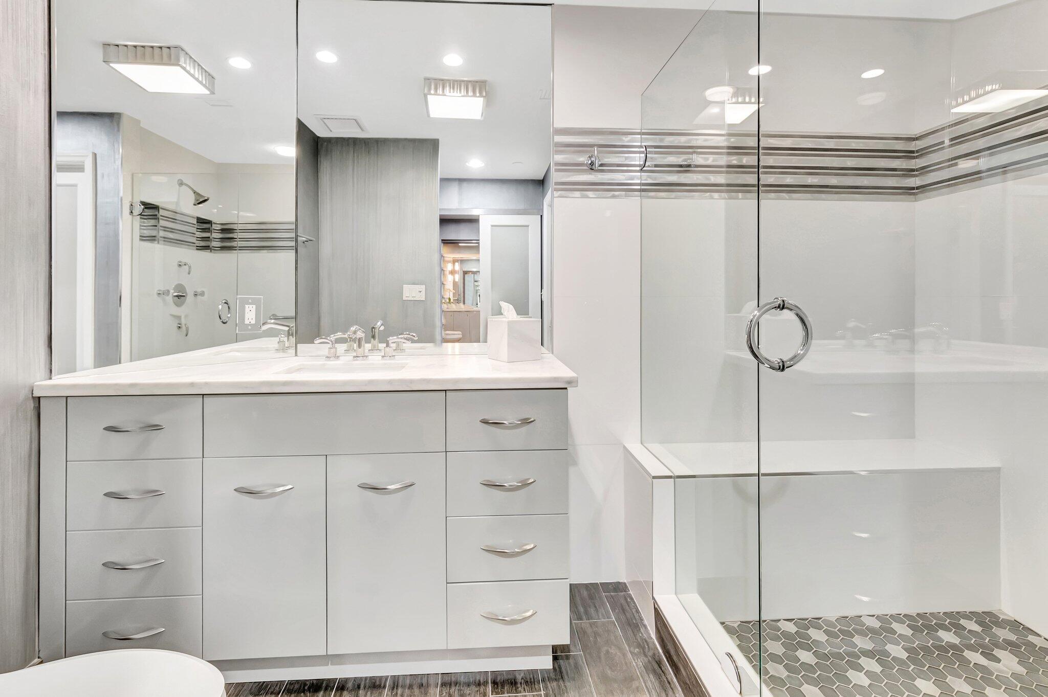 300 SE 5th Avenue 7120