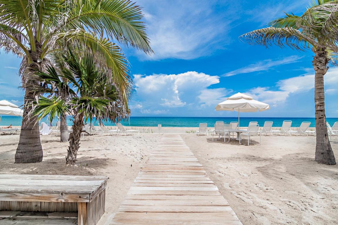 139 Sunrise Avenue 202