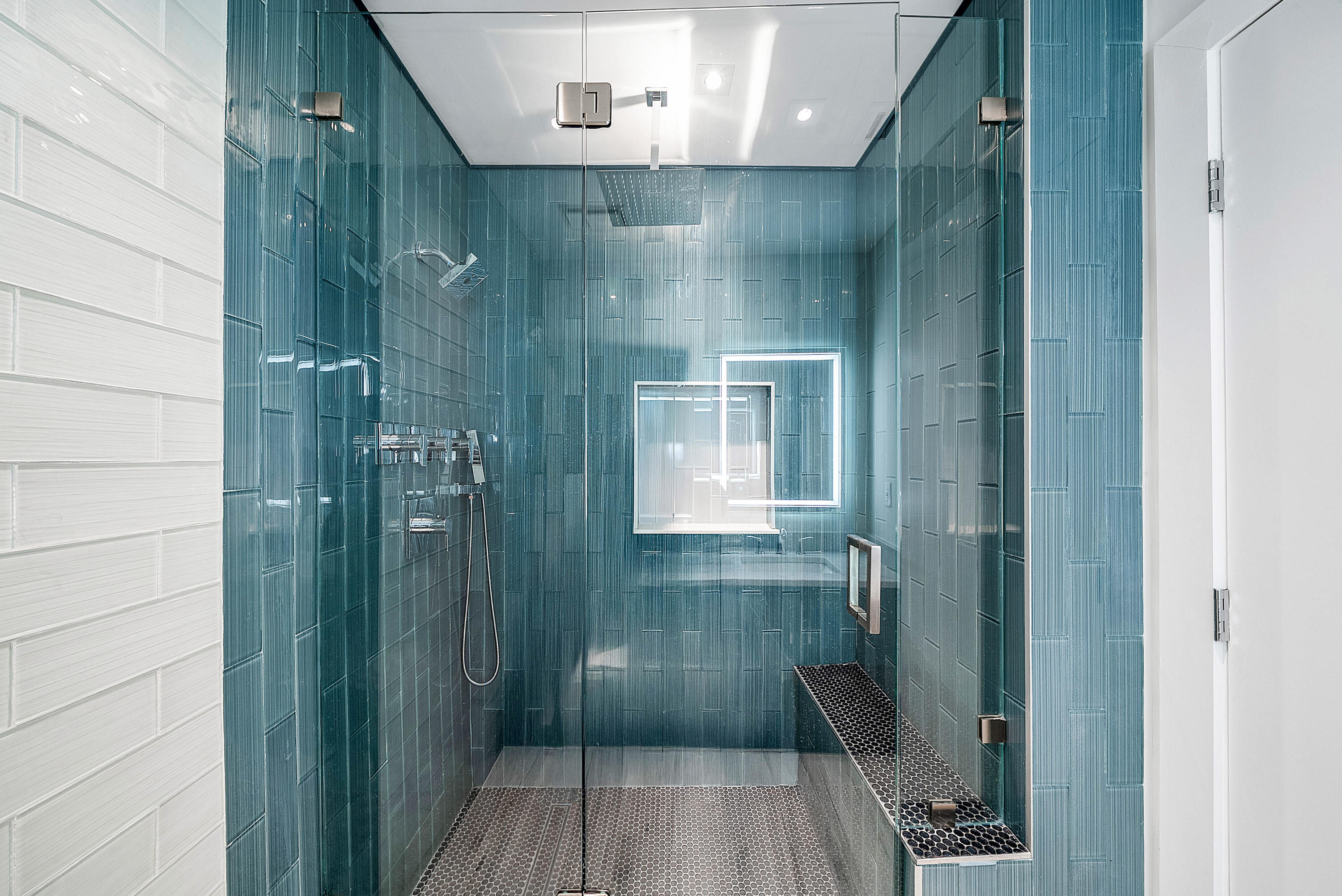 2427 Presidential Way Ph3