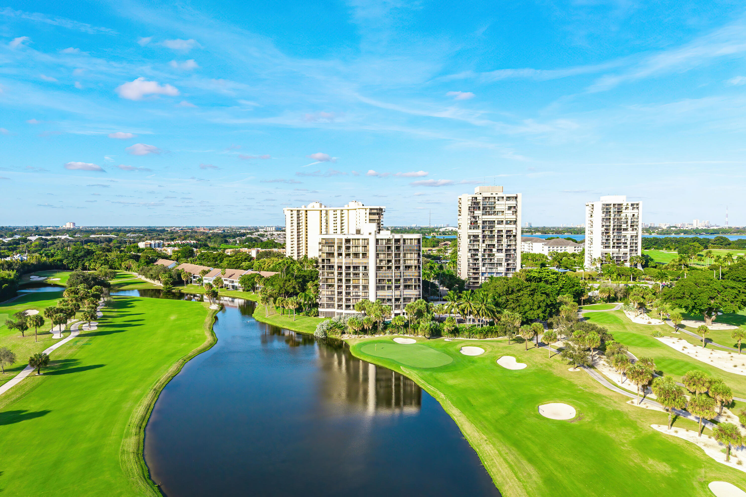 2427 Presidential Way 802