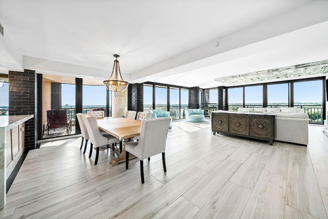 2427 Presidential Way 802