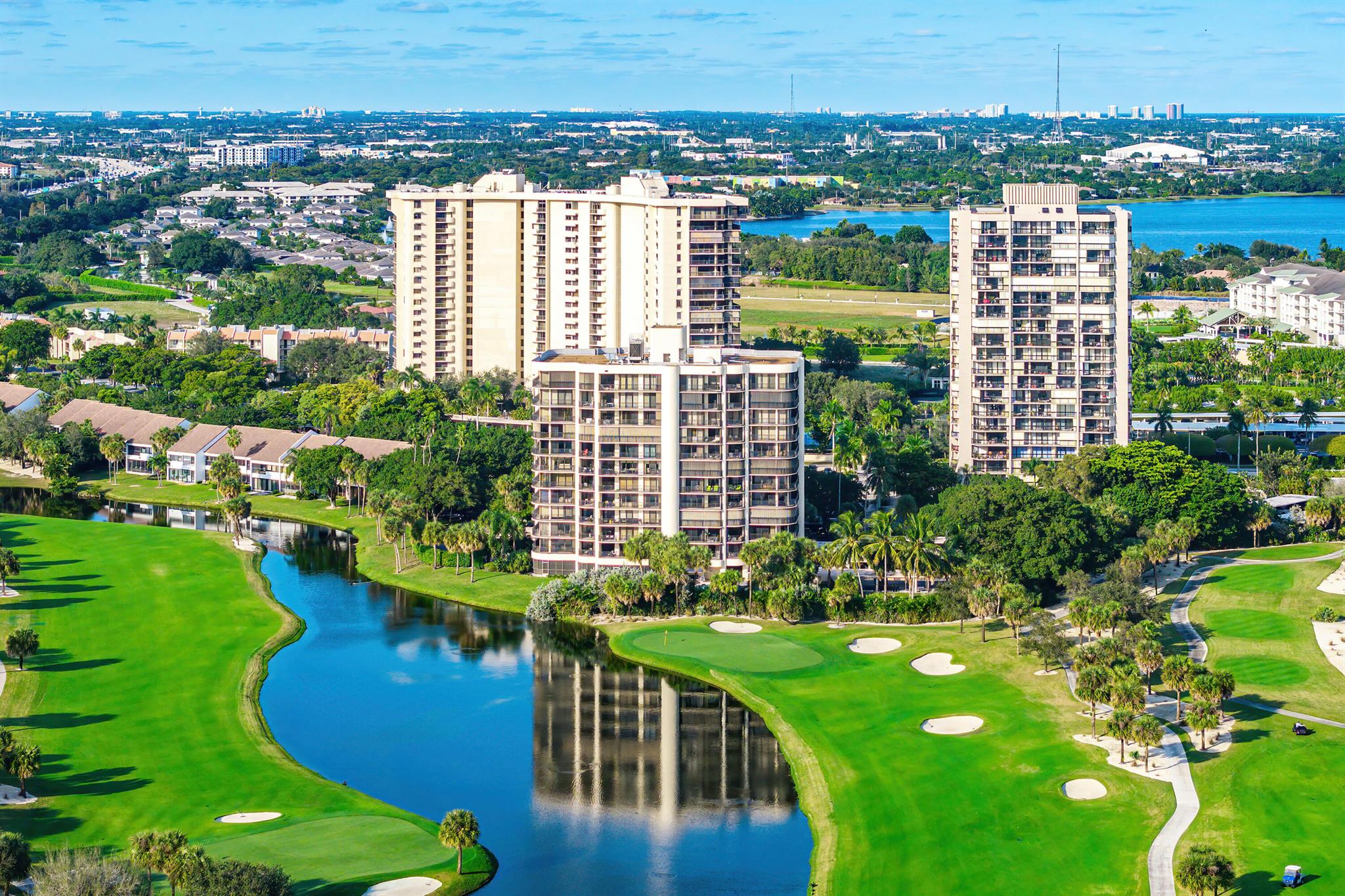 2427 Presidential Way 802