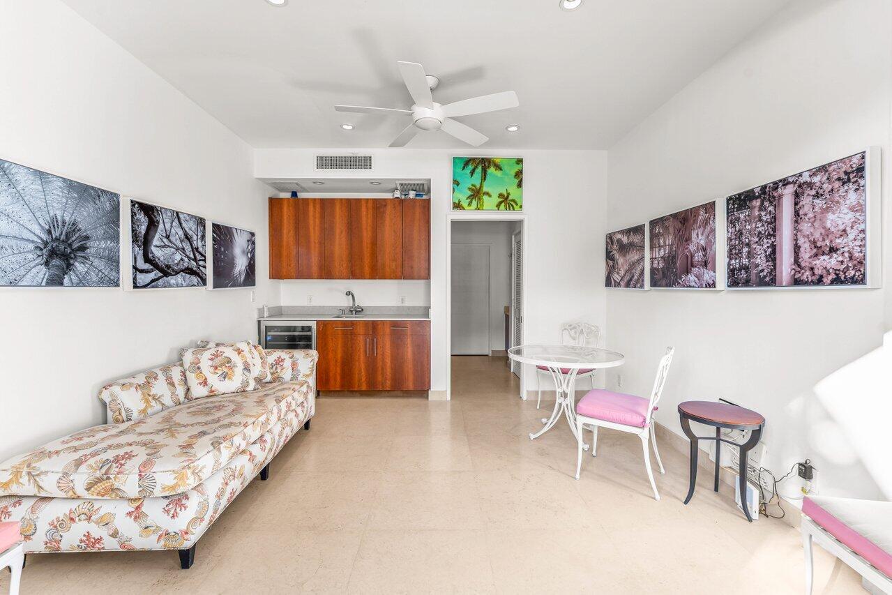 2000 S Ocean Boulevard 201n