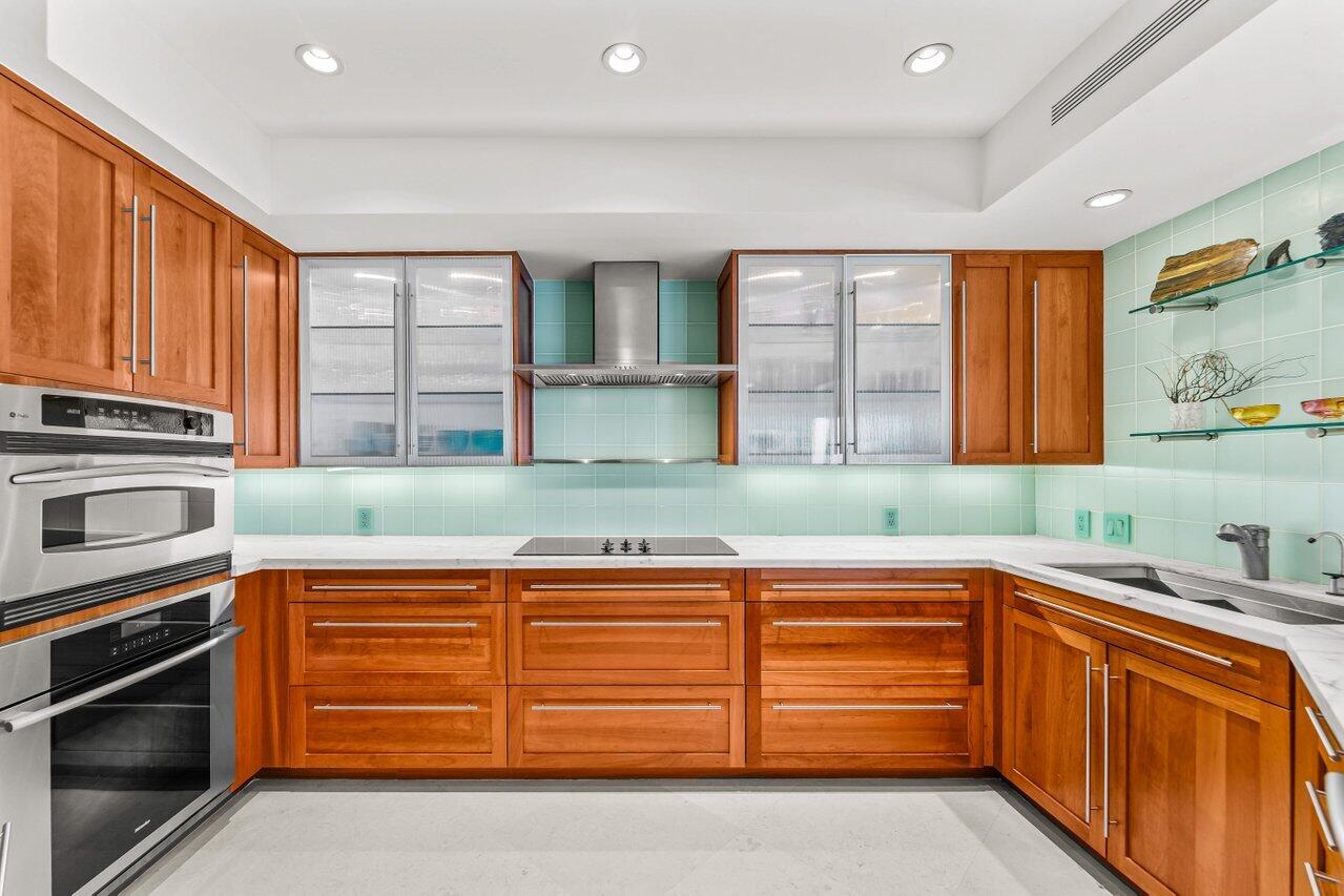 2000 S Ocean Boulevard 201n