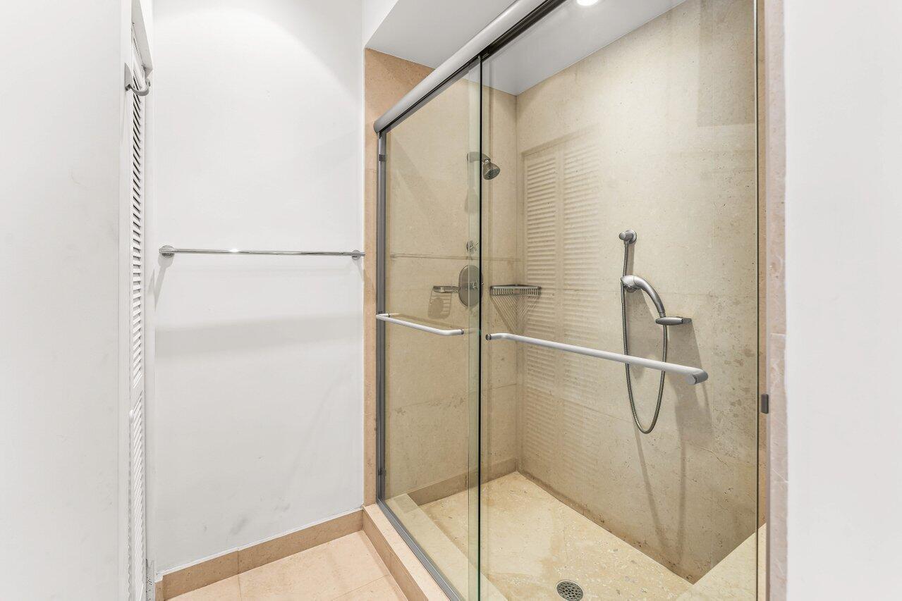 2000 S Ocean Boulevard 201n