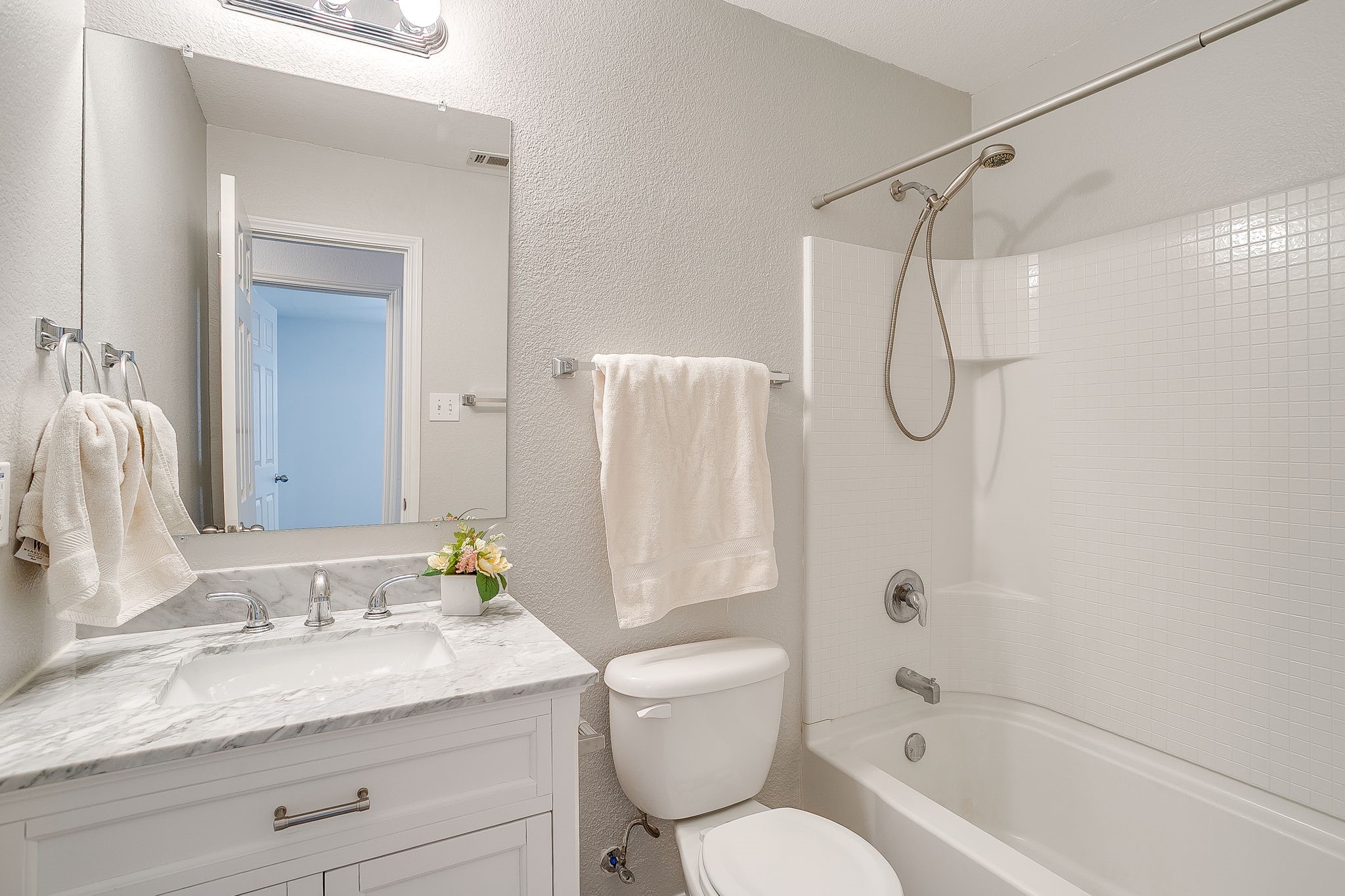 3221 Sadie Trail