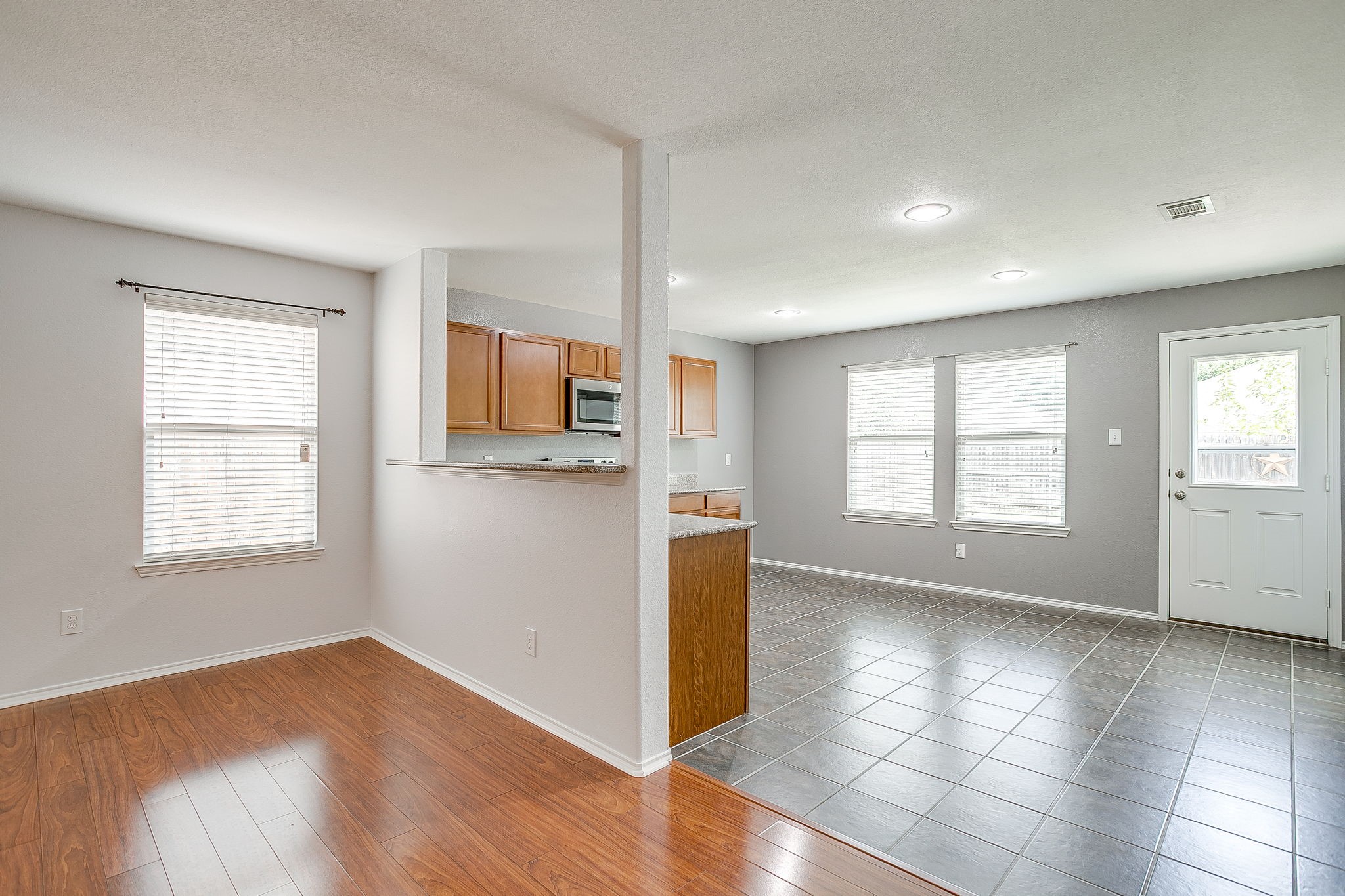3221 Sadie Trail