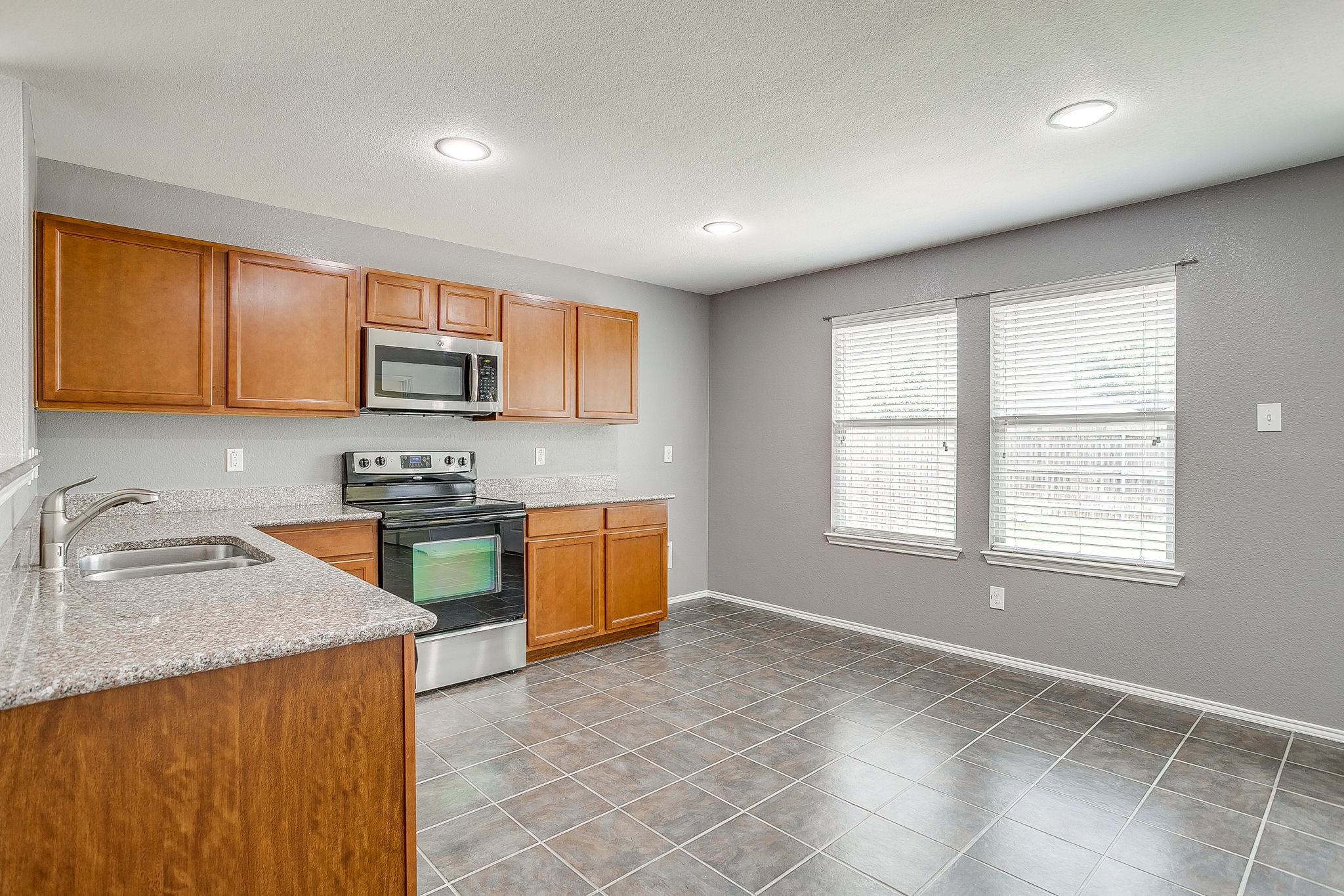 3221 Sadie Trail