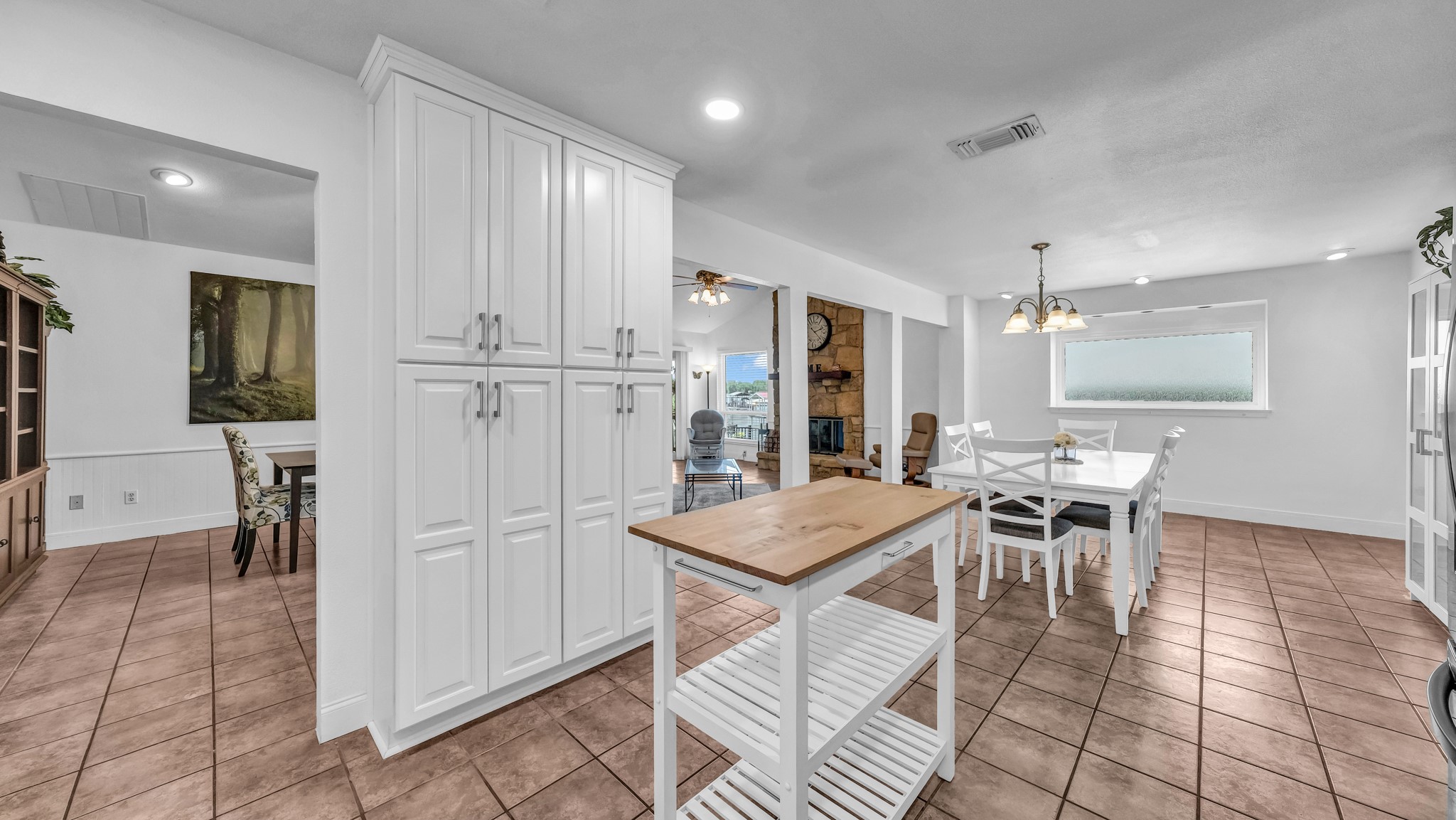 604 Harbor Circle