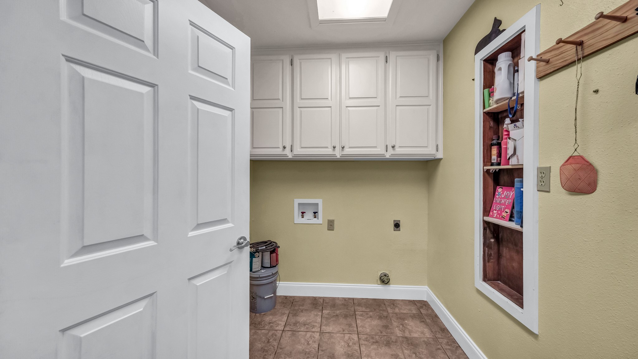 604 Harbor Circle