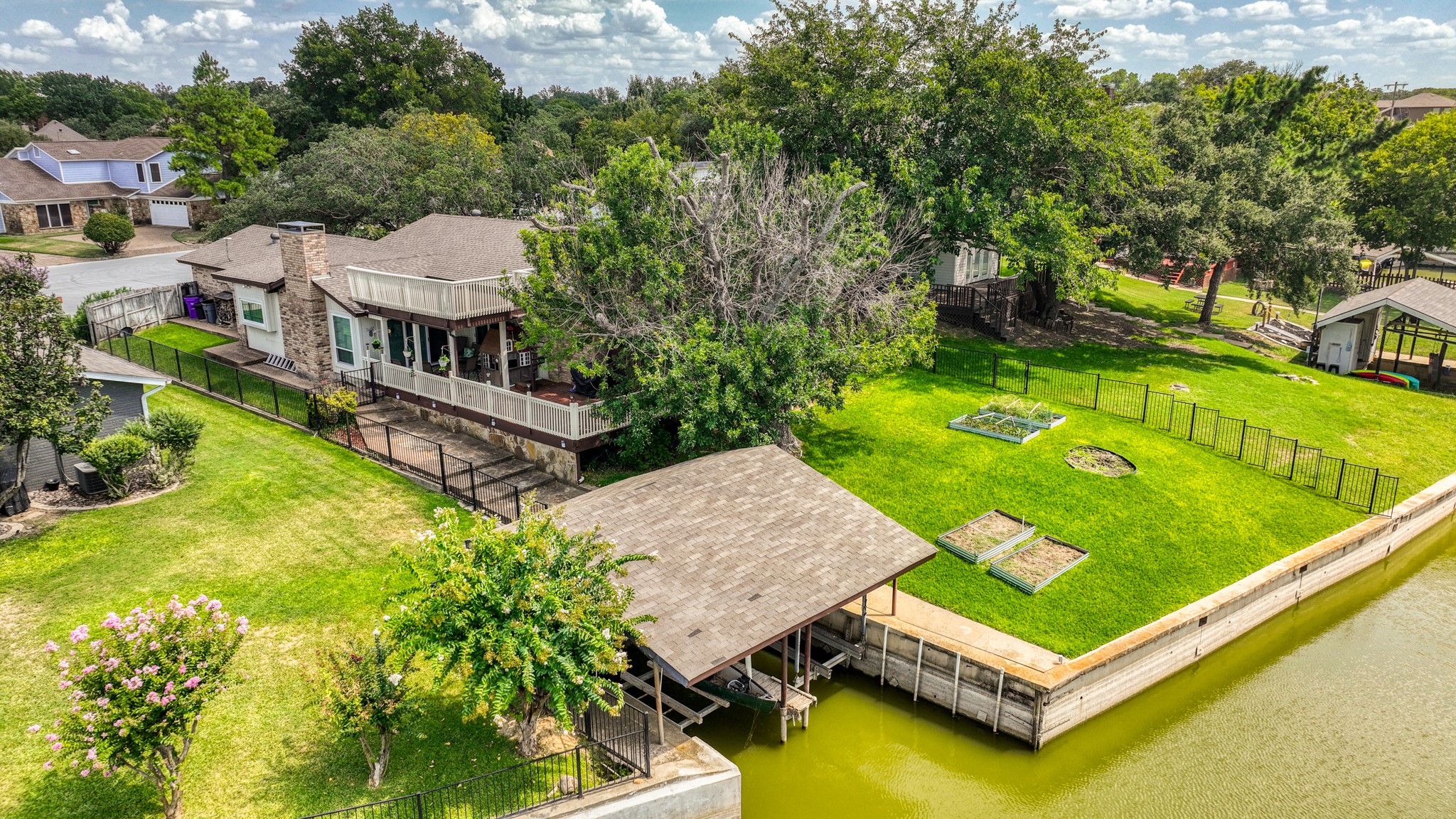 604 Harbor Circle
