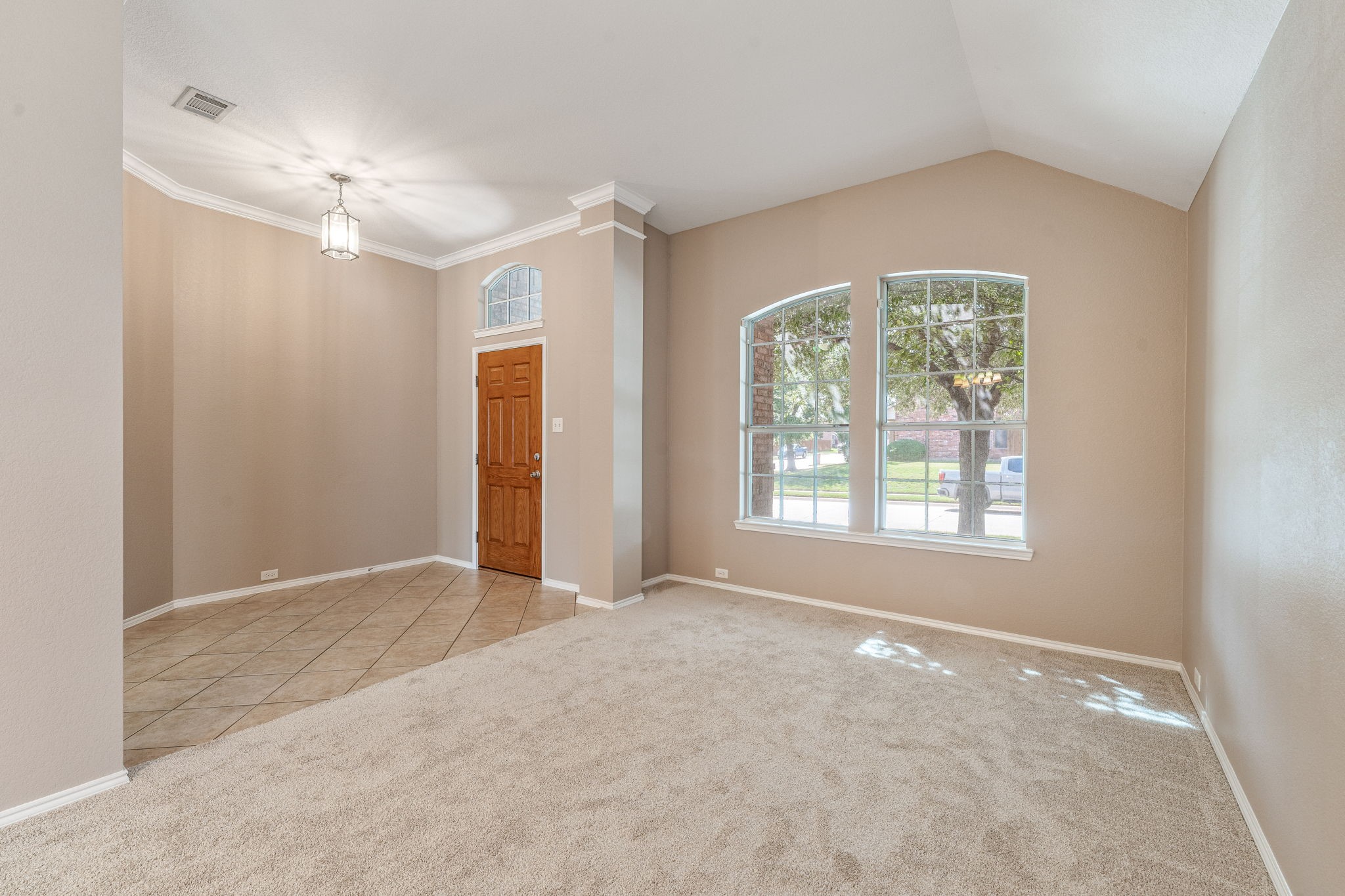 15440 Adlong Drive