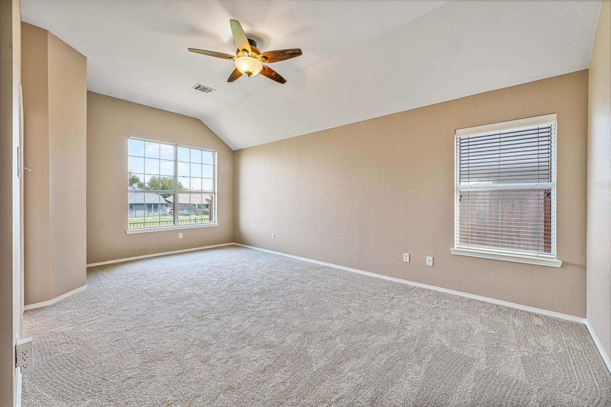 15440 Adlong Drive