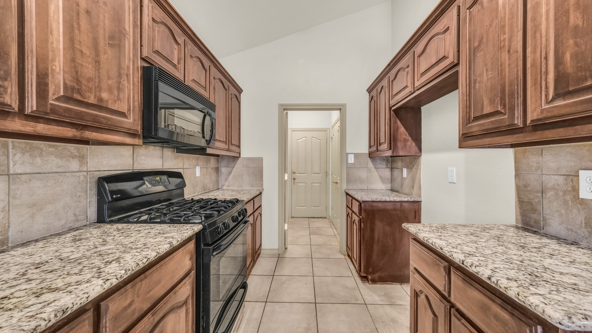 5401 Grayson Ridge Drive