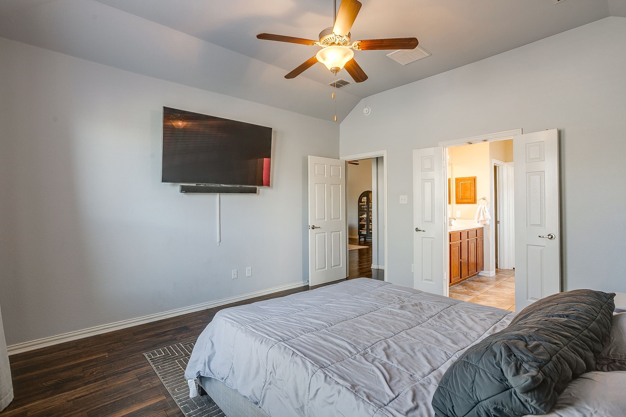 5717 Sapphire Pool Trail