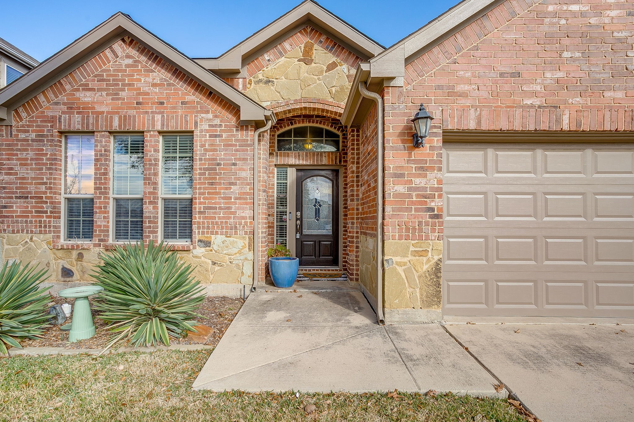 5717 Sapphire Pool Trail