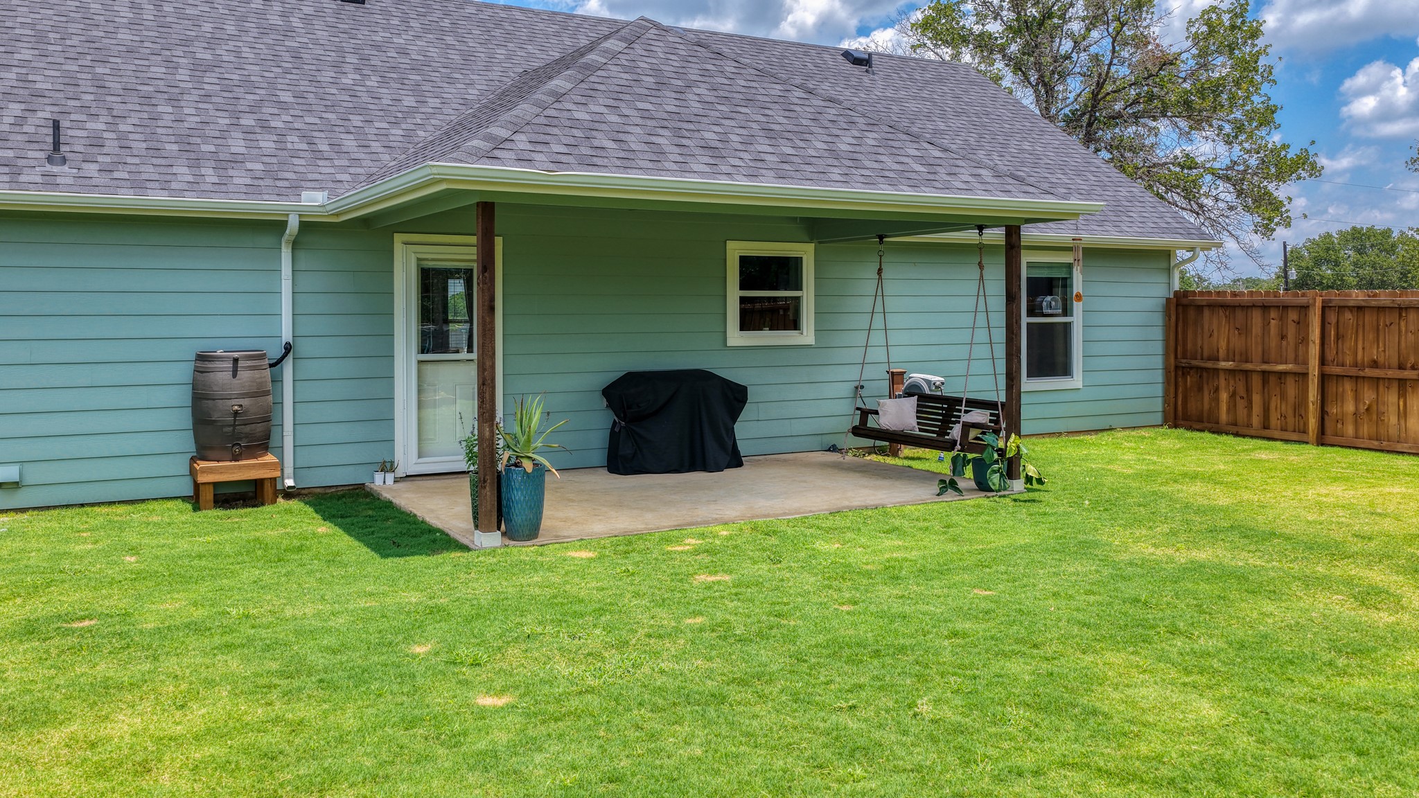 1025 Hereford Drive