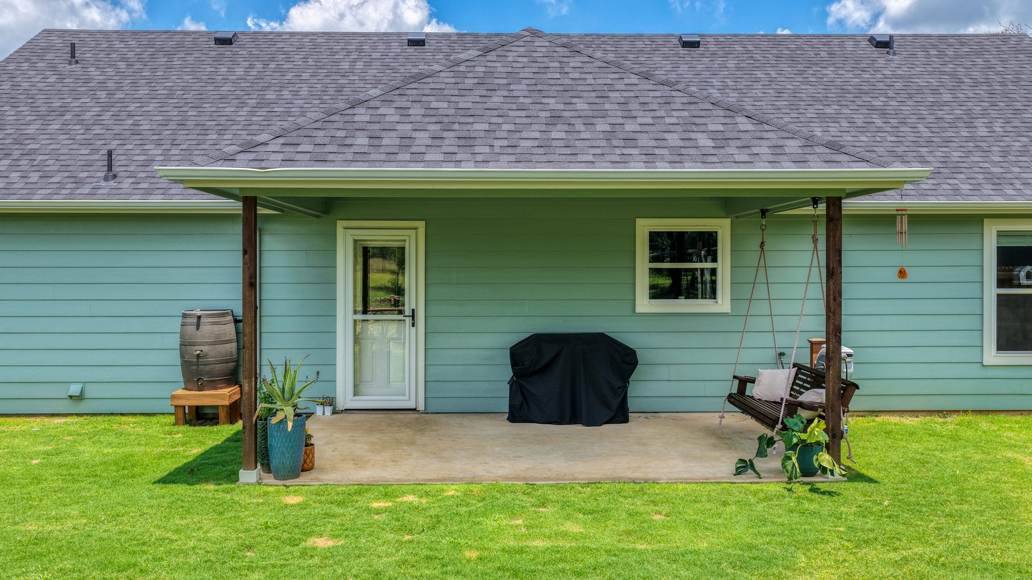1025 Hereford Drive