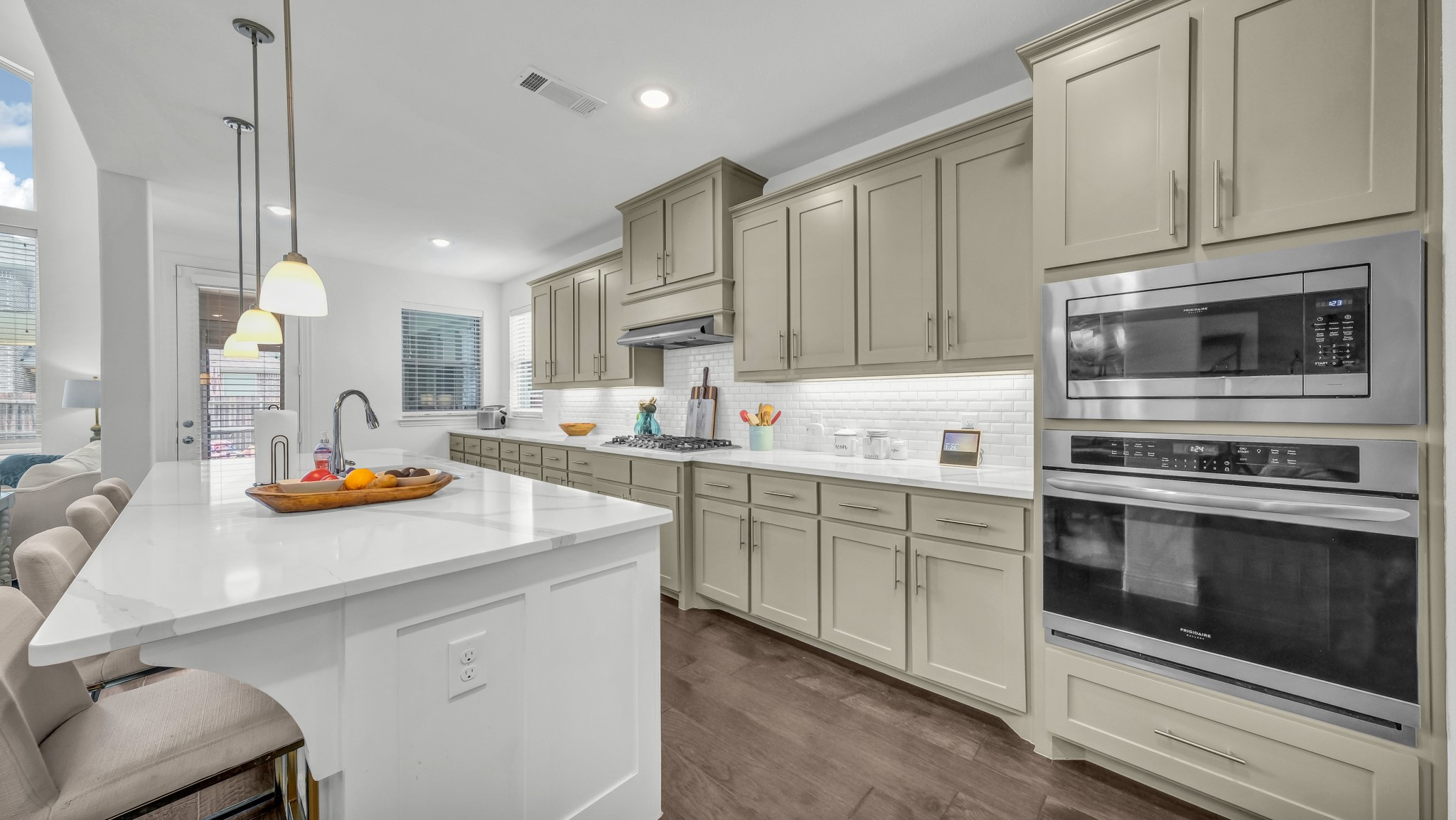 14904 Gentry Drive